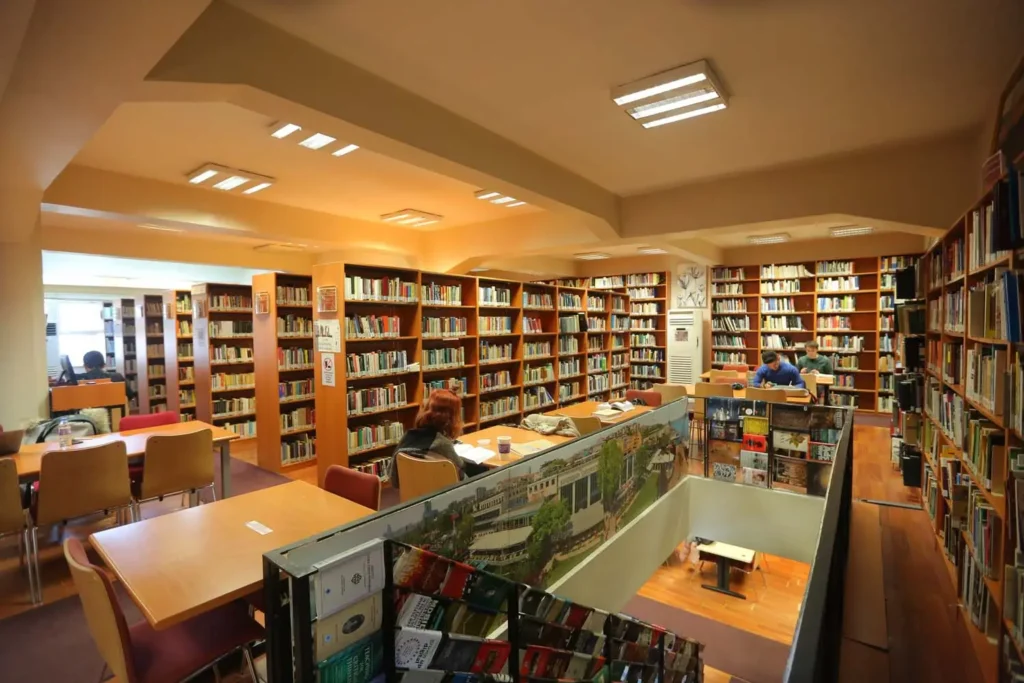 bahcesehir barbaros library