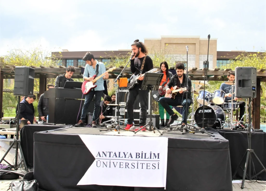 antalya bilim student band